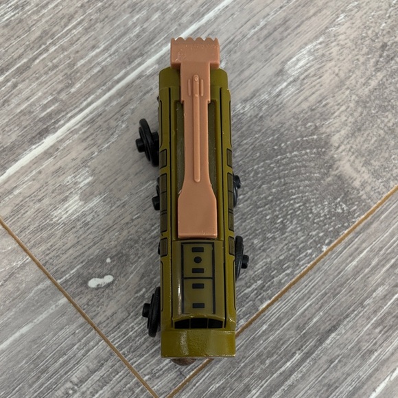 Wooden Diesel 10 - Picture 5 of 8